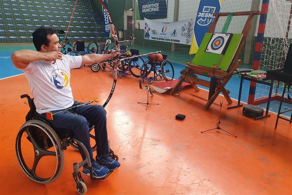 título imagem Mostra de Esportes Adaptados movimenta tarde do CDM