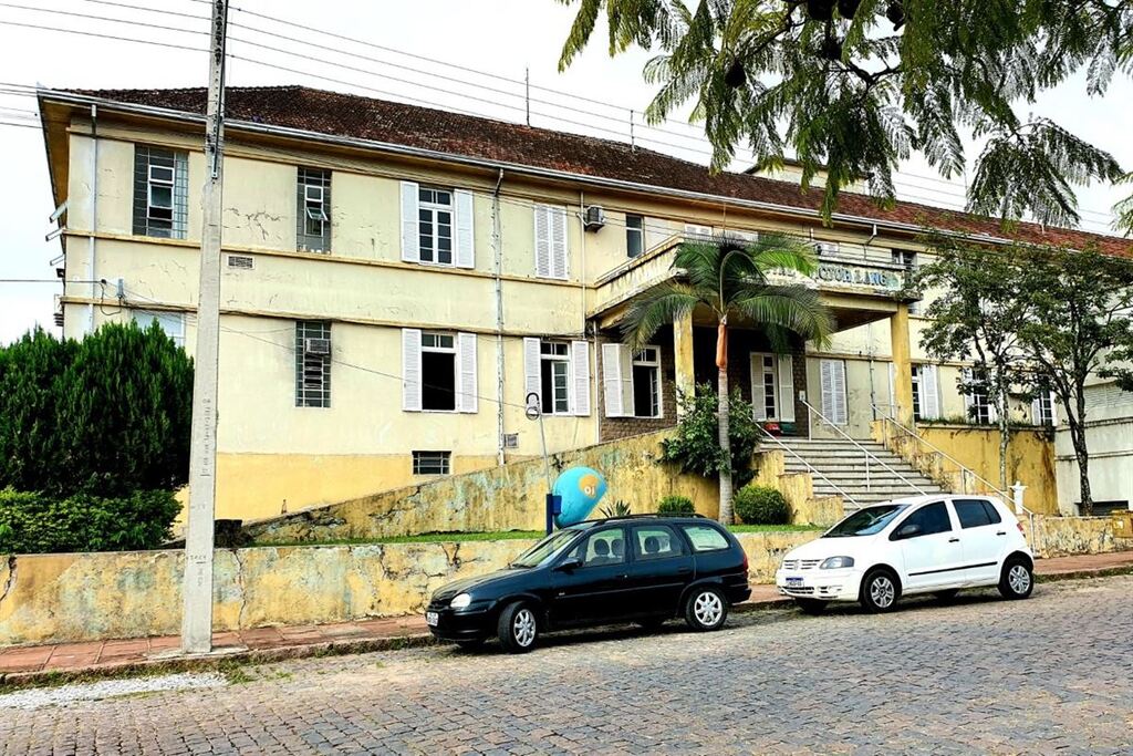 Doado por cooperativa, Hospital de Caçapava do Sul recebe novo equipamento para agência transfusional