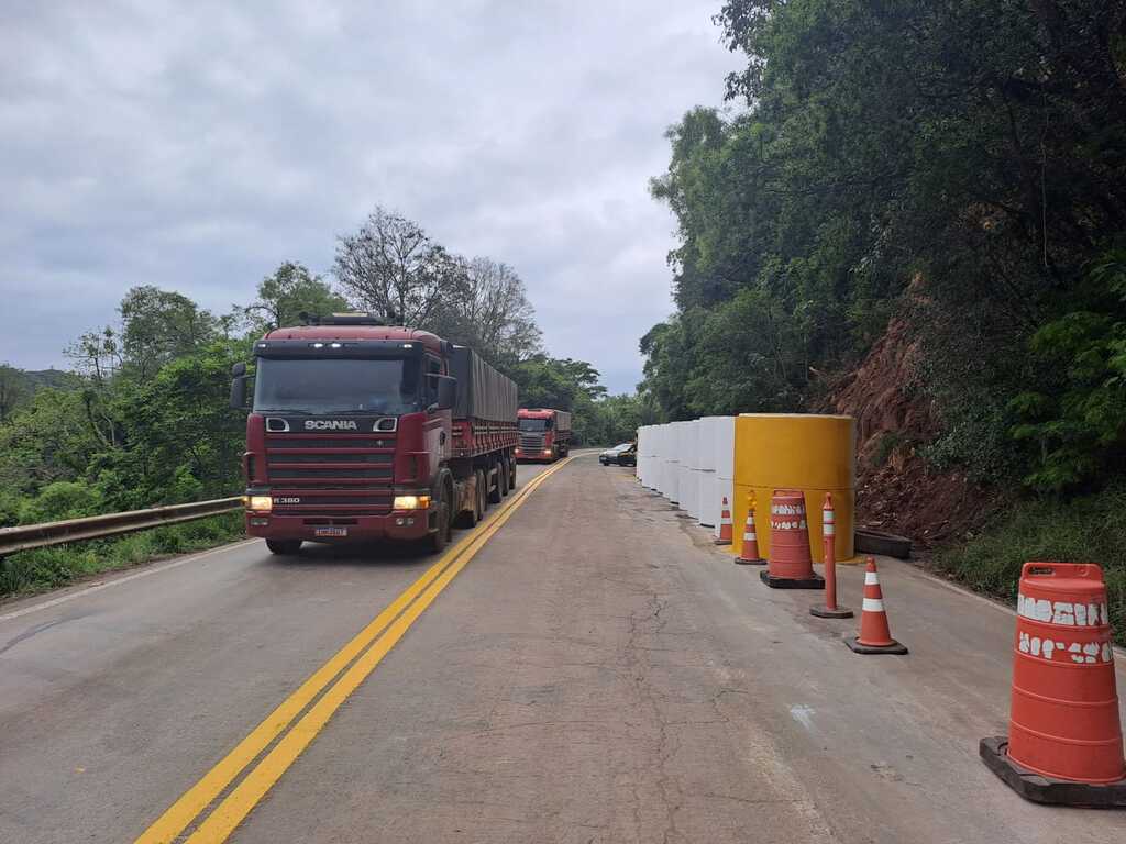 título imagem Pista de Itaara para Santa Maria é liberada na tarde desta quinta-feira