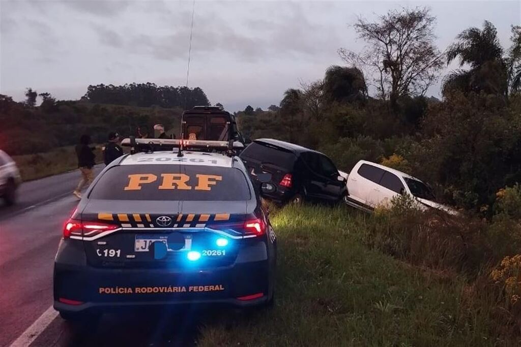 Foto:Polícia Rodoviária Federal - Acidente ocorreu na BR-287 em São Vicente do Sul
