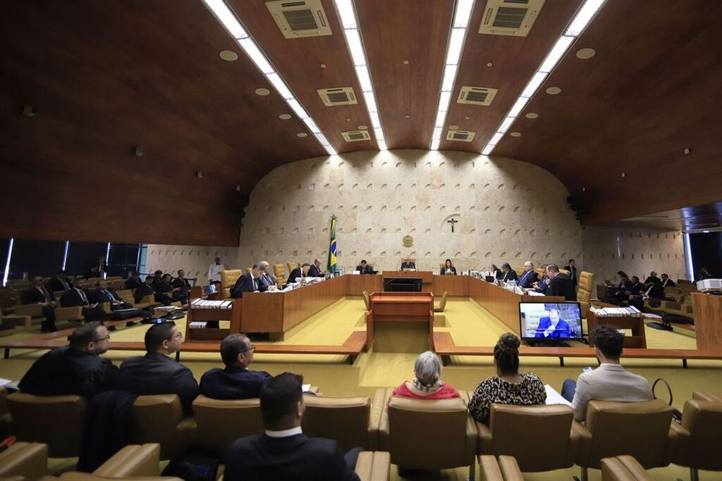 título imagem STF decide por unanimidade que presos com pouca droga devem cumprir pena em regime aberto