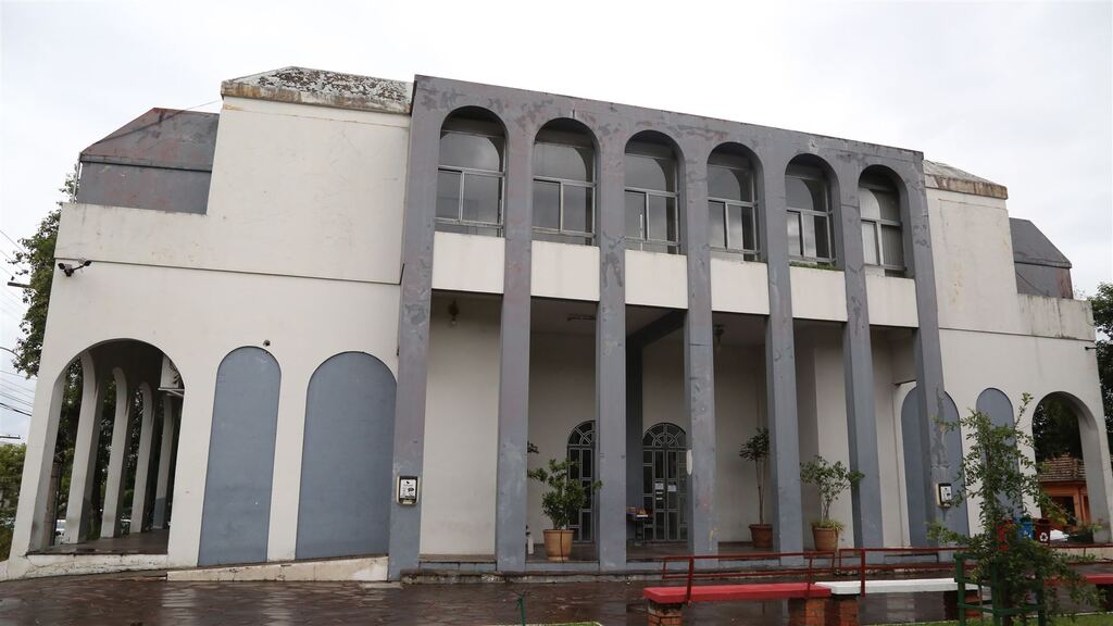 título imagem Biblioteca Pública Municipal promove ações de aniversário neste sábado