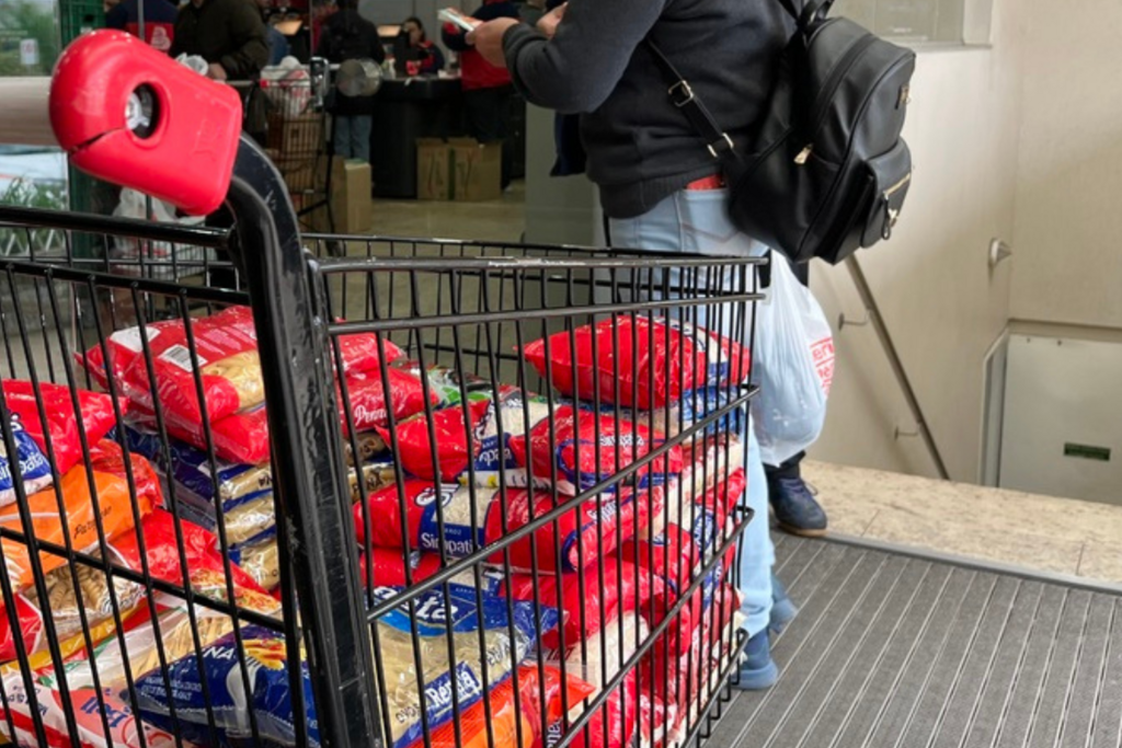 Custo da cesta básica cai em todas as regiões do país em setembro