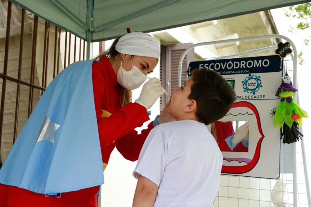 título imagem Projeto Sorria Santa Maria atendeu cerca de 50 pacientes em edição temática de Halloween