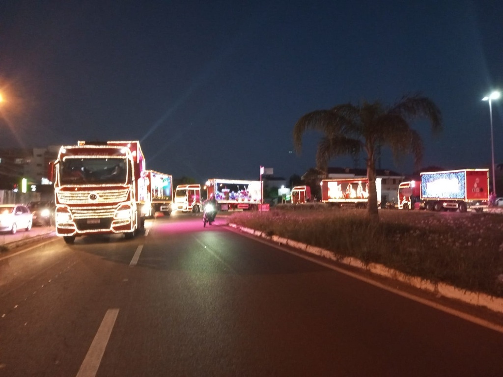 Caravana de Natal que percorre o país fez apresentação única em Santa Maria na segunda-feira