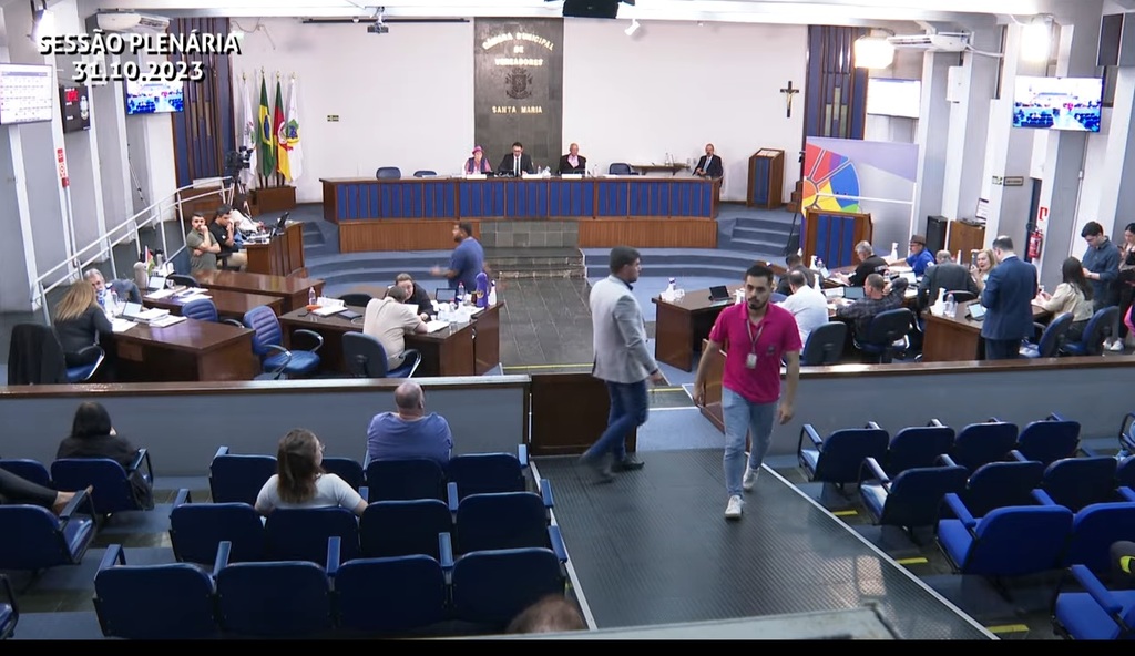 Com lei aprovada na Câmara de Santa Maria, contribuinte será notificado antes de cobrança judicial