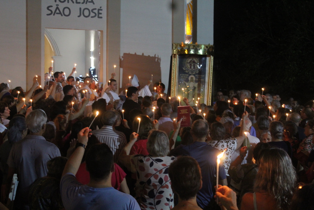título imagem Romaria da Medianeira: trezenas móveis reúnem fieis em diferentes pontos da cidade