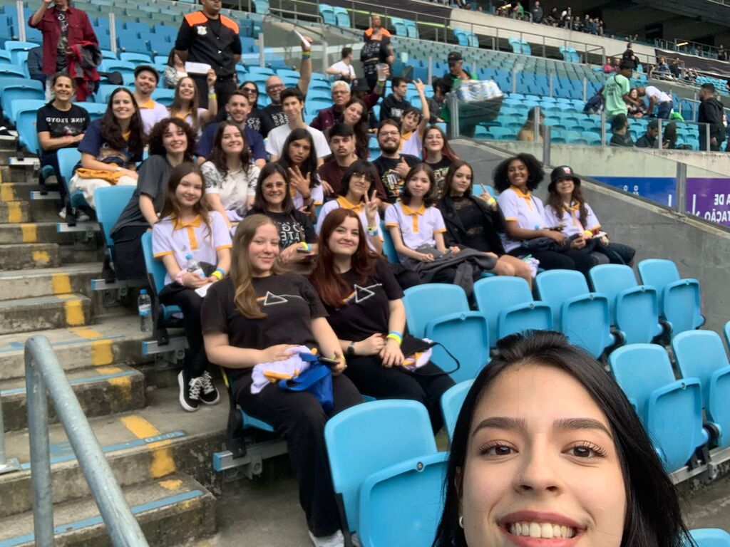 Participantes de coral de Santa Maria ganham ingressos da produção para show de Roger Waters Participantes de coral de Santa Maria ganham ingressos da produção para show de Roger Waters