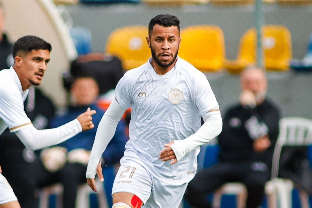 Inter-SM oficializa a contratação de primeiro atacante para temporada 2024