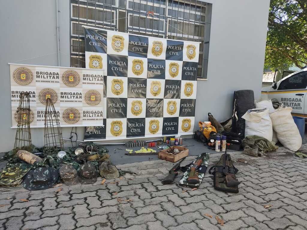 Operação Defense: Polícia apreende carnes de caça, redes de pesca e munições em Santa Maria Operação Defense: Polícia apreende carnes de caça, redes de pesca e munições em Santa Maria