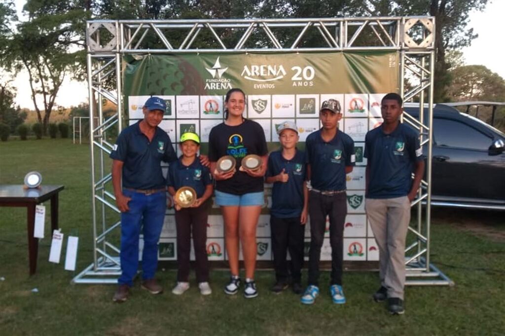 Alunos do Projeto Golfe na Escola se destacam em Santana do Livramento