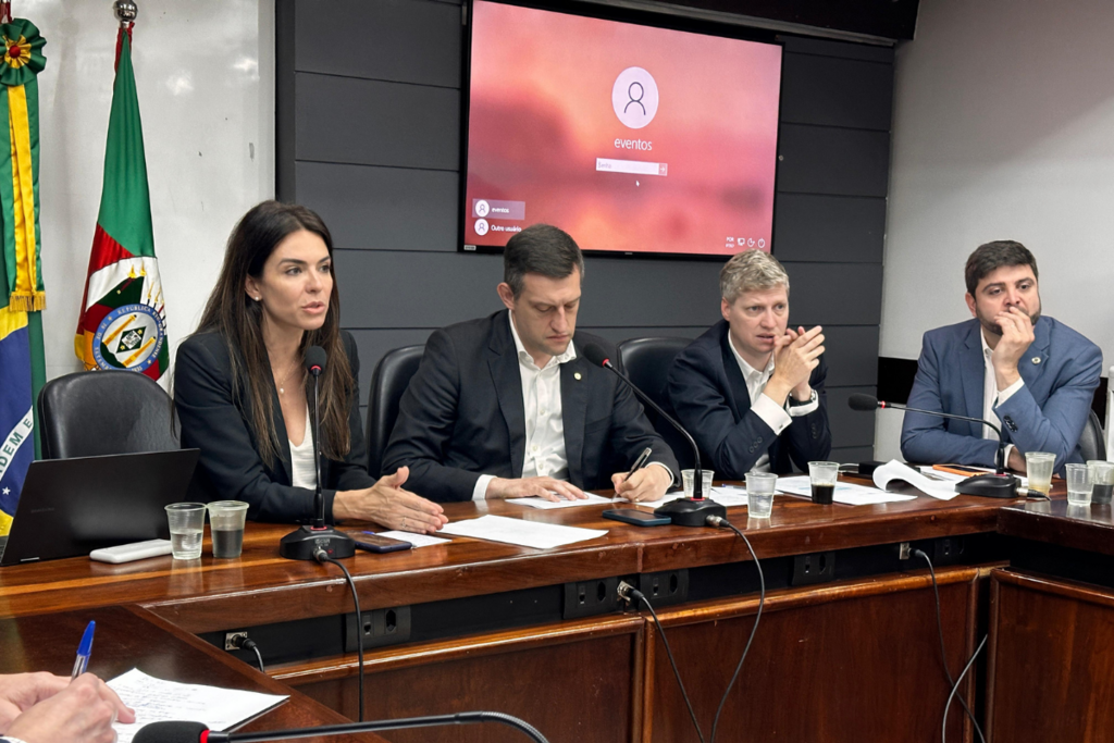 Bancada gaúcha deve discutir nesta terça-feira alternativa para o projeto do ICMS Bancada gaúcha deve discutir nesta terça-feira alternativa para o projeto do ICMS