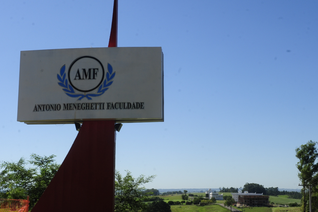 AMF divulga primeiro listão dos aprovados do Vestibular de Verão 2024