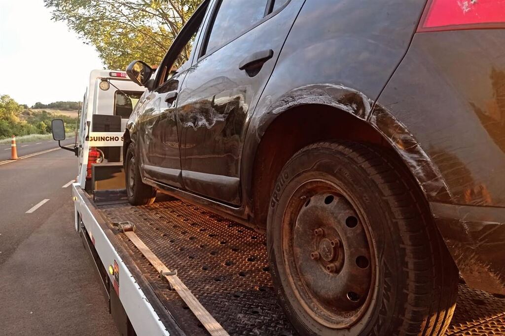 Mulher é presa após fugir por mais de 50 km de abordagem policial em cidade da região