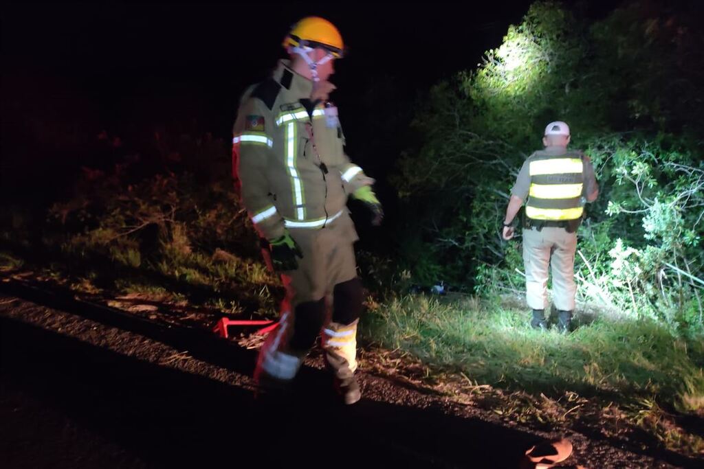 título imagem Motorista embriagado é preso depois se envolver em grave acidente na BR-287