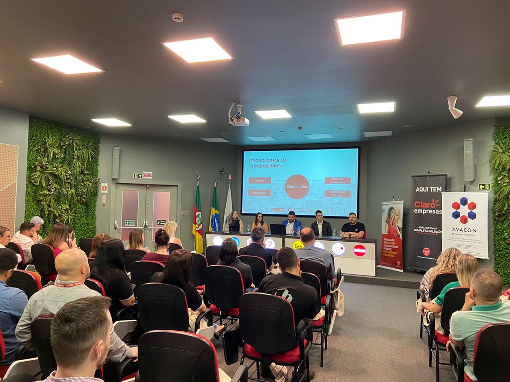 Dia do Síndico é comemorado com evento sobre o futuro da profissão no auditório do Grupo Diário