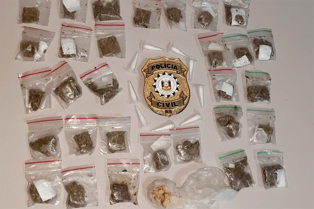 título imagem Homem é preso por tráfico de drogas em Restinga Sêca