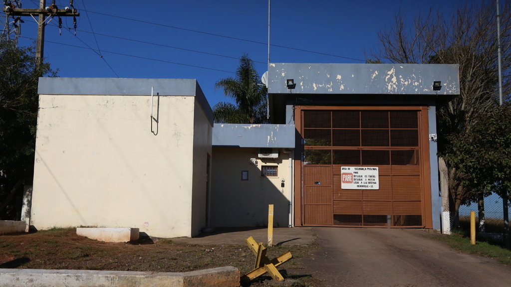 Laudo pericial indica que fotógrafo consumou estupro contra adolescente em Santa Maria