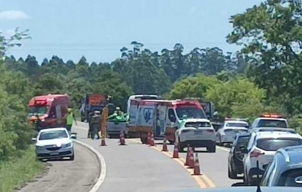 Acidente deixa três pessoas feridas em cidade da região