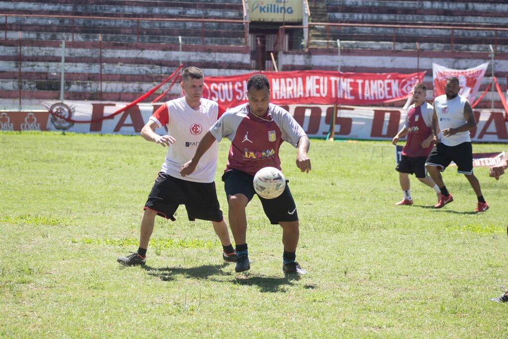 1º Torneio Alvirrubro reúne cerca de 100 pessoas no Estádio Presidente Vargas