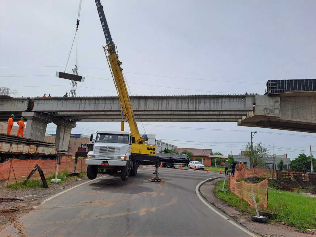 título imagem Dnit informa bloqueio no viaduto do trevo da Uglione nesta quinta-feira; veja rota alternativa