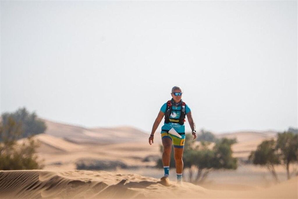 Foto: Foco Radical - Eleniza Cipolatto Ferrão enfrentou adversidades climáticas para completar maratona de 42 km