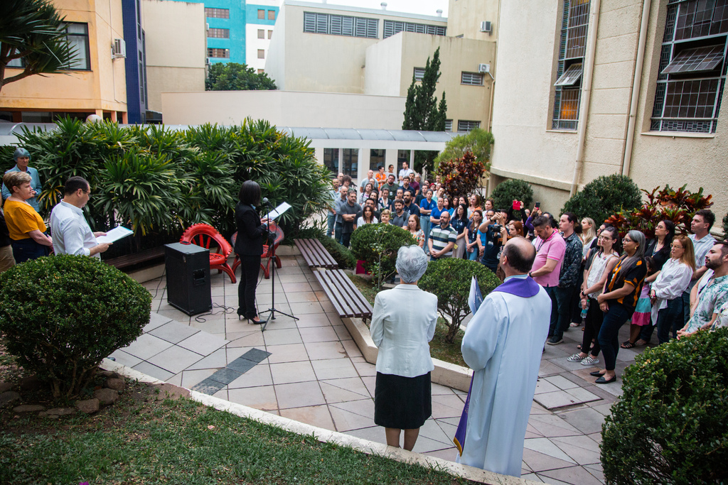 título imagem UFN celebra 70 anos de documento que decide pela criação da  Faculdade de Filosofia, Ciências e Letras Imaculada Conceição