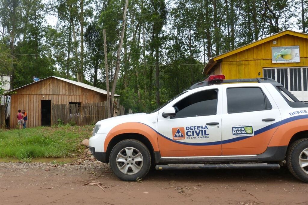 Localidades da Região Central seguem sem luz dois dias após temporal