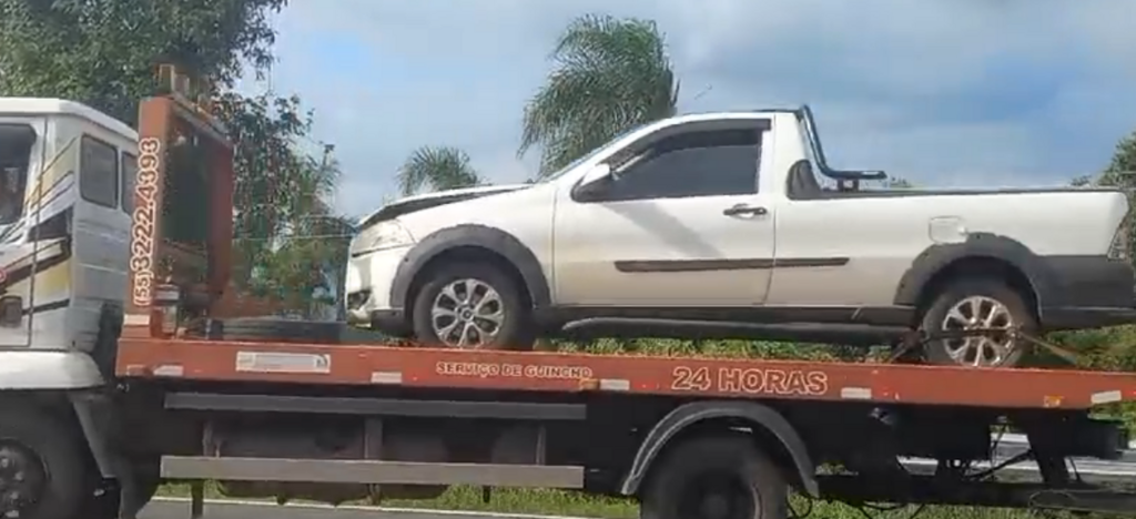 Colisão entre três veículos deixa passageira de 85 anos ferida na RSC-287, em Santa Maria