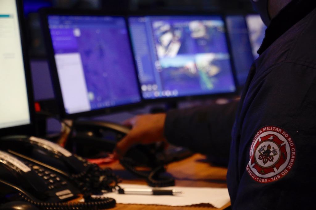 Estado oficializa a promoção de 2.540 servidores da segurança pública e do sistema prisional