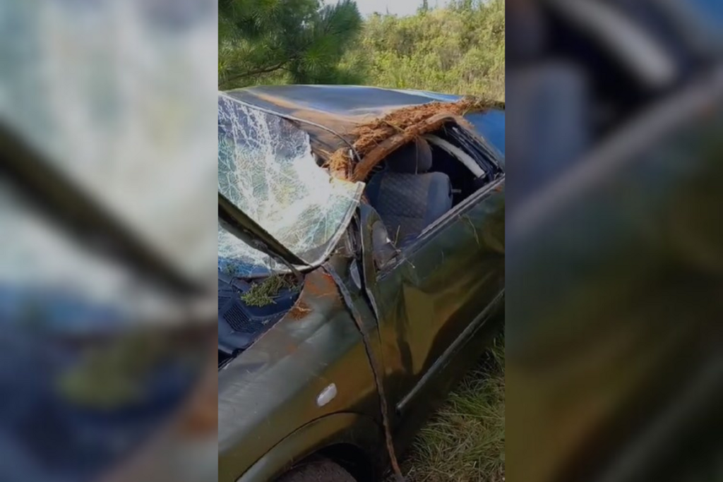 Após motorista perder o controle, carro capota na BR-287 próximo a São Pedro do Sul