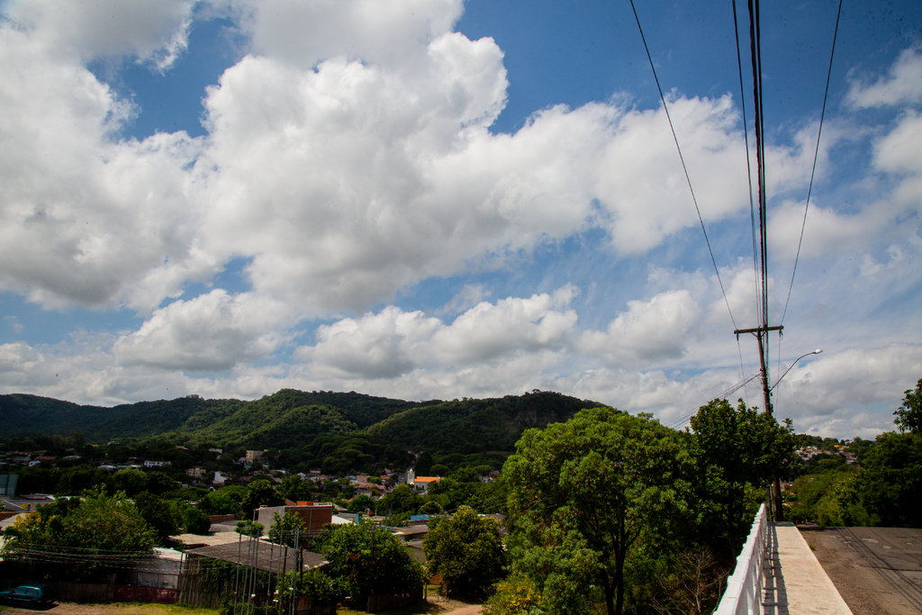 Semana terá mínima de 14°C na quarta e máxima de 34°C na quinta; confira a previsão para Santa Maria e região