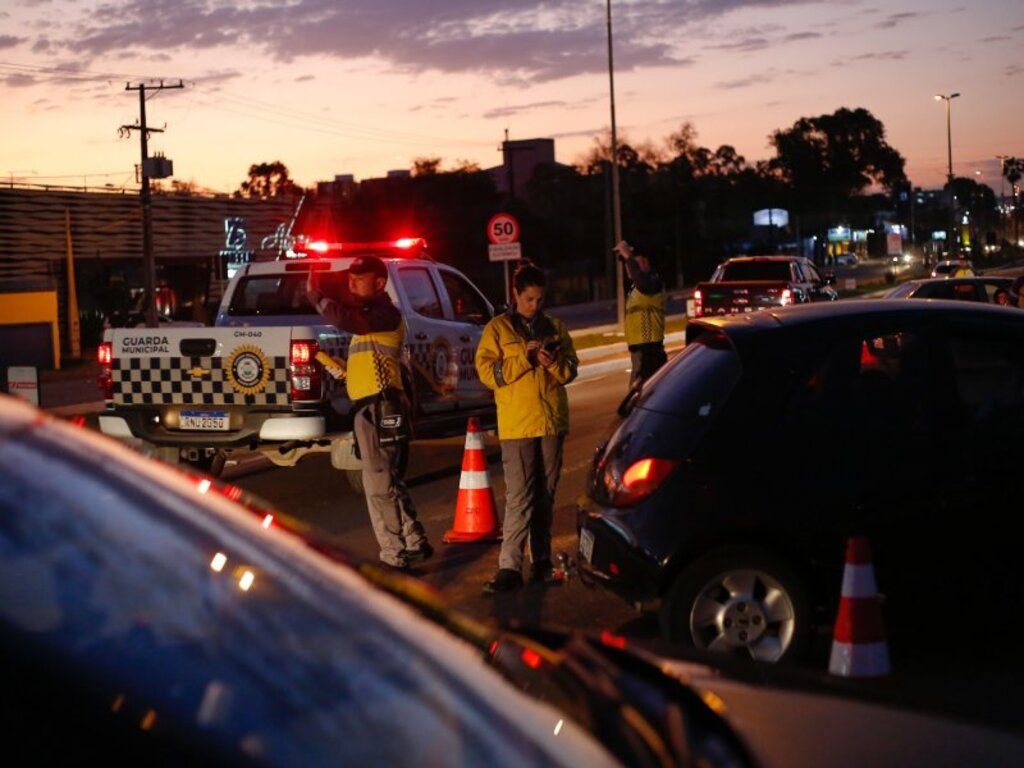 Mais de 4 mil veículos foram abordados pela prefeitura nas Operações Balada Segura em 2023