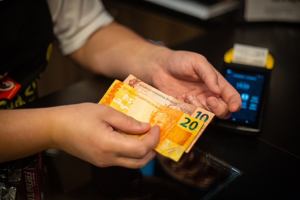 Receita adia início da autorregularização de dívidas