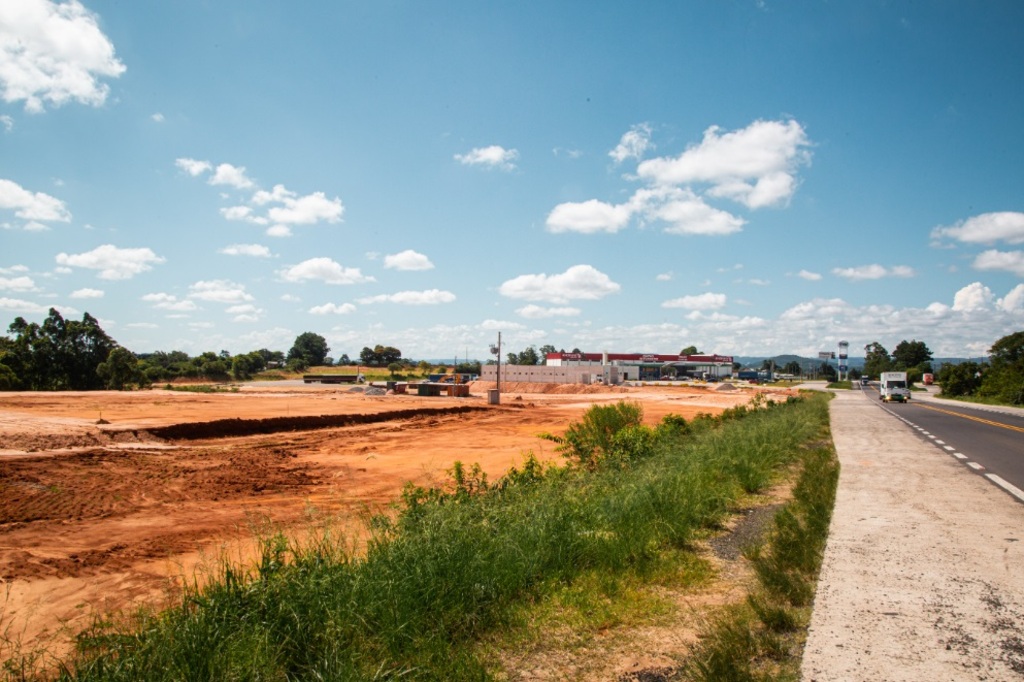 título imagem Nova distribuidora com 150 empregos deve abrir em setembro em Santa Maria