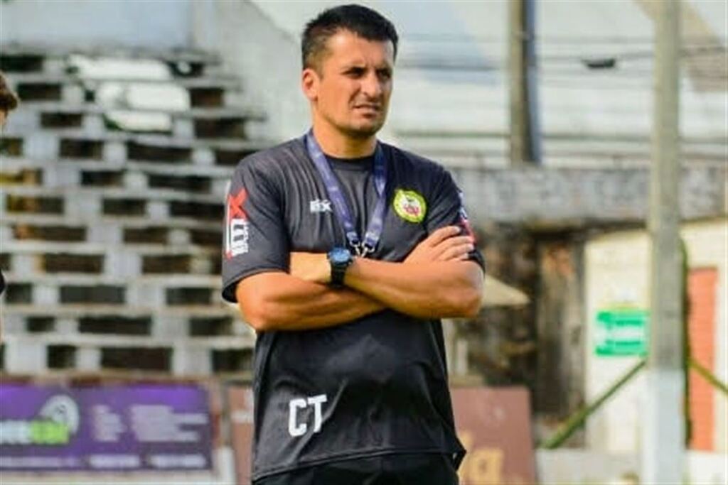 São Gabriel anuncia retorno de Douglas Rodrigues como técnico para temporada 2024