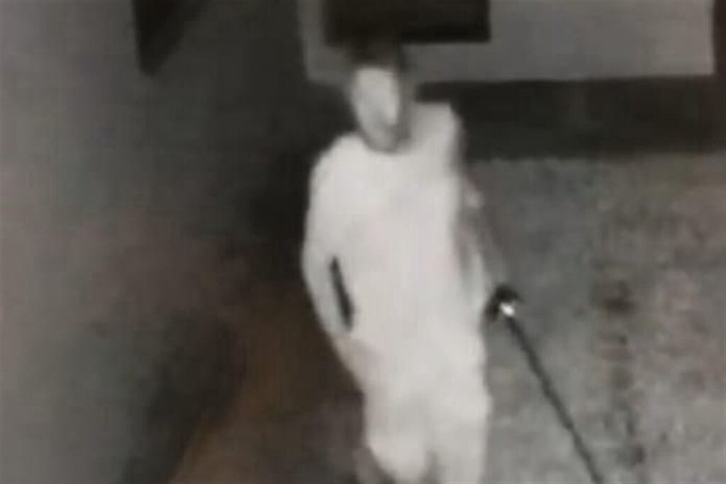 título imagem Com o auxílio de drones, policiais reforçam as buscas por fugitivo que vem causando medo a moradores da região