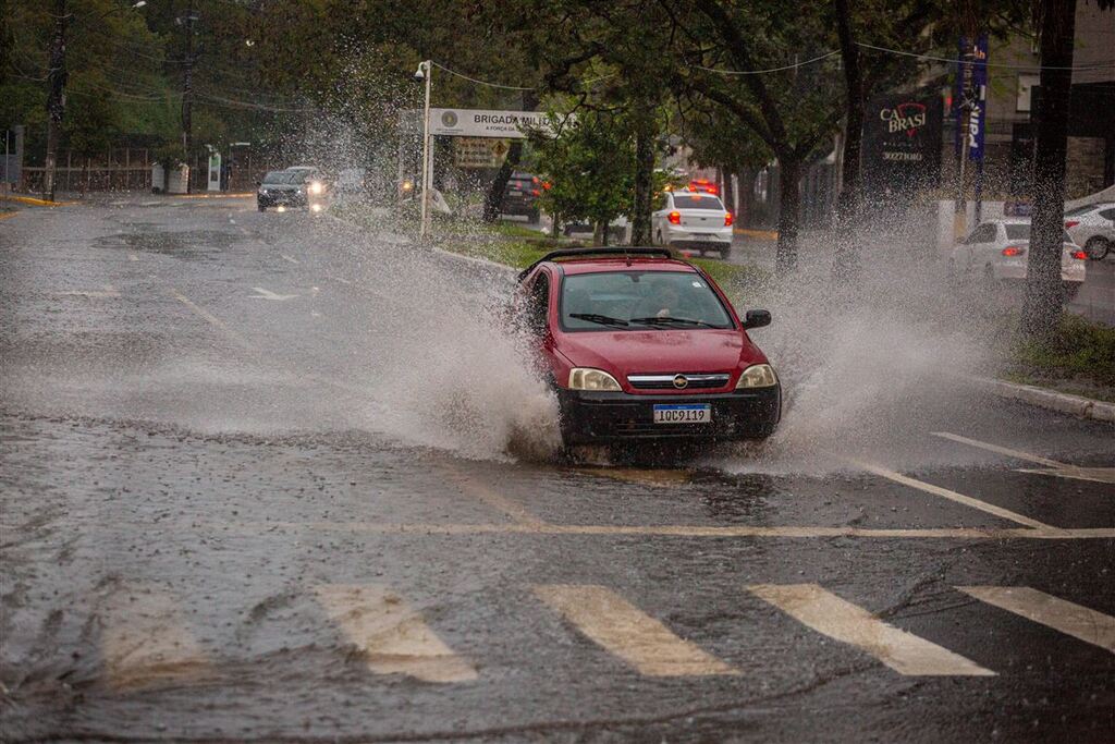 Após temporal, cidade da região registra até 111 milímetros de chuva; veja os acumulados de Santa Maria