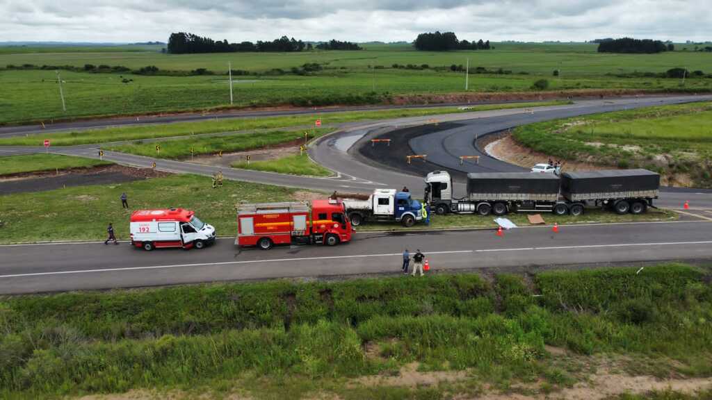 Bitrem atinge trabalhadores e deixa dois mortos e três feridos na BR-158