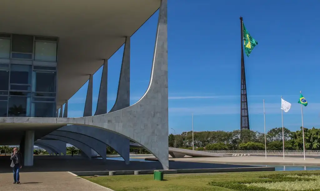 Lula sanciona orçamento 2024