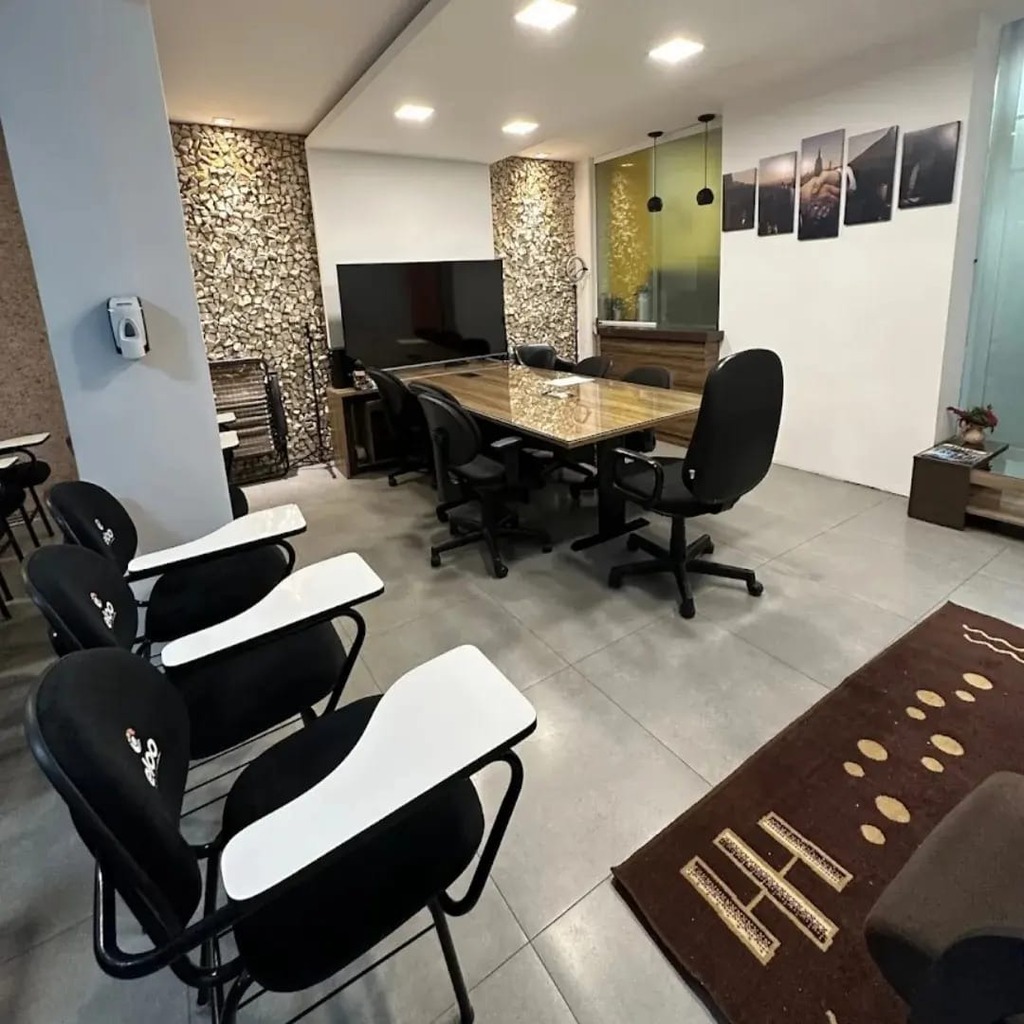 Divulgação - A empresa tem ampla equipe e vários serviços para proporcionar a melhoria da autoestima