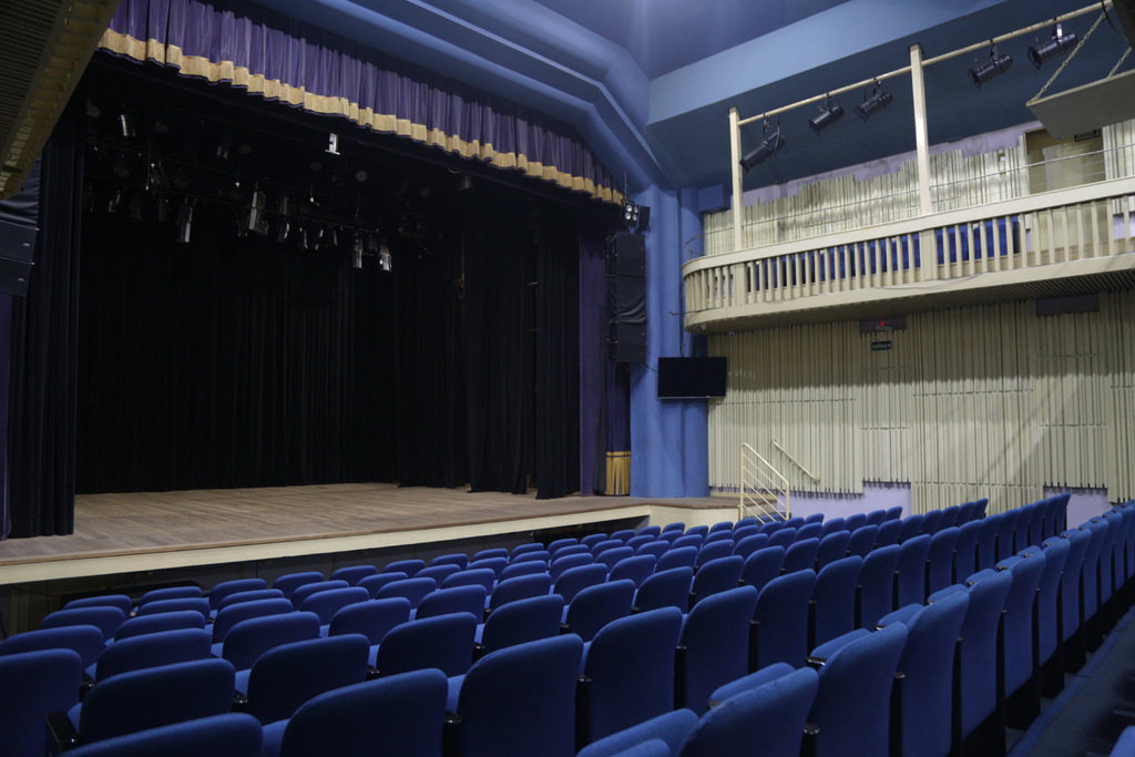 Você quer se apresentar no Theatro Treze de Maio? Edital para ocupação está aberto