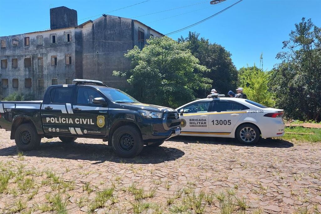 Jovem é morta a facadas e mãe fica ferida em conjunto habitacional de Cruz Alta