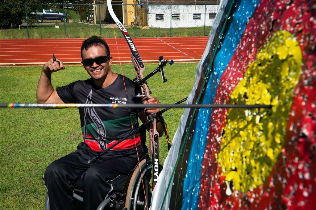 Tiro ao alvo em Bangladesh: paratleta Denilson Souza vai participar de primeira competição internacional Tiro ao alvo em Bangladesh: paratleta Denilson Souza vai participar de primeira competição internacional