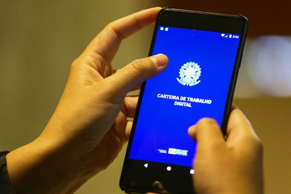 Abono salarial 2024 começa a ser pago na quinta-feira; saiba quem tem direito