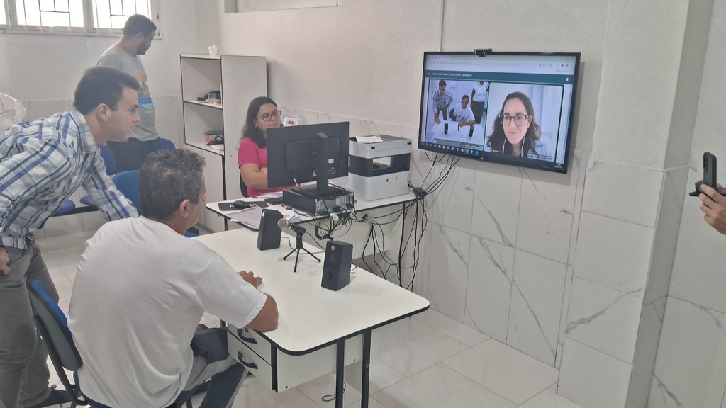 título imagem São Gabriel passa a oferecer consultas on-line com especialistas para diminuir fila de espera