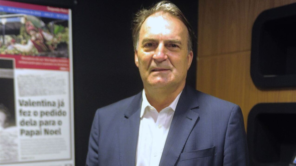 Dúvidas: parceria de Burmann e data para a filiação de Decimo