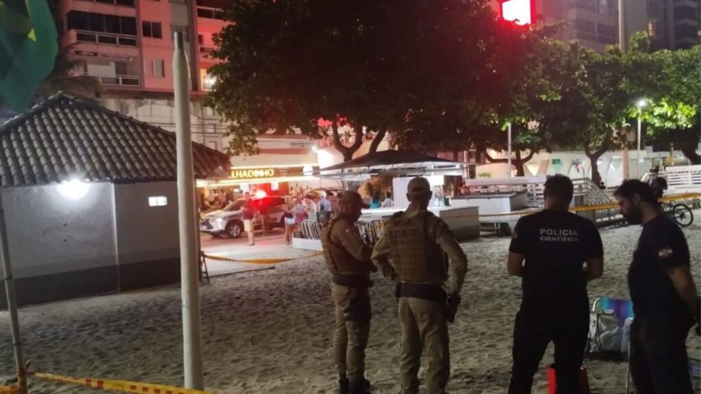 título imagem Homem atira contra ex-mulher em Balneário Camboriú e depois tenta se matar; ambos são naturais de Santa Maria