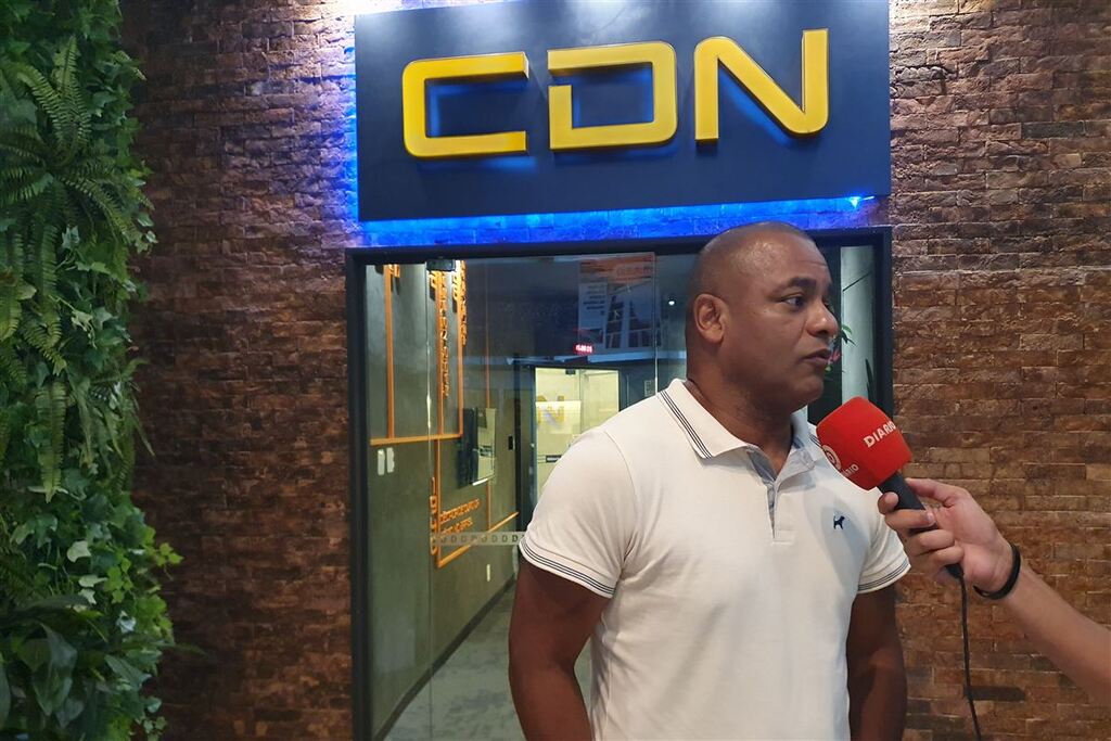 Técnico Daniel Franco começa a acompanhar treinos do Inter-SM nesta segunda-feira