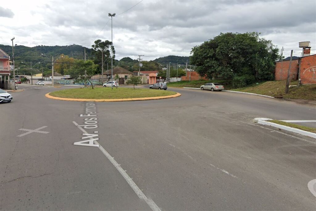 Jovem é preso com arma após abordagem da Brigada Militar em Santa Maria